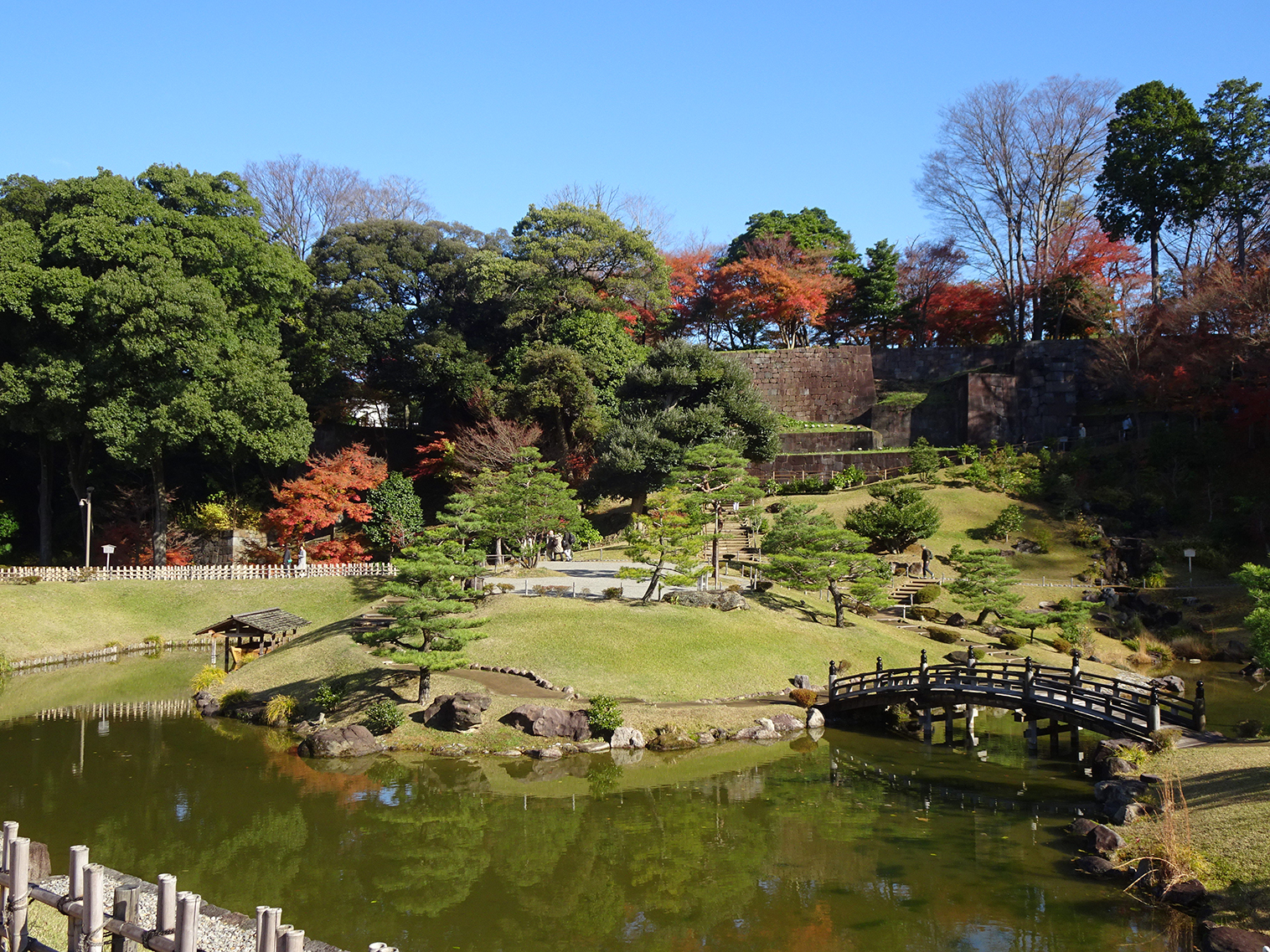 玉泉院丸庭園