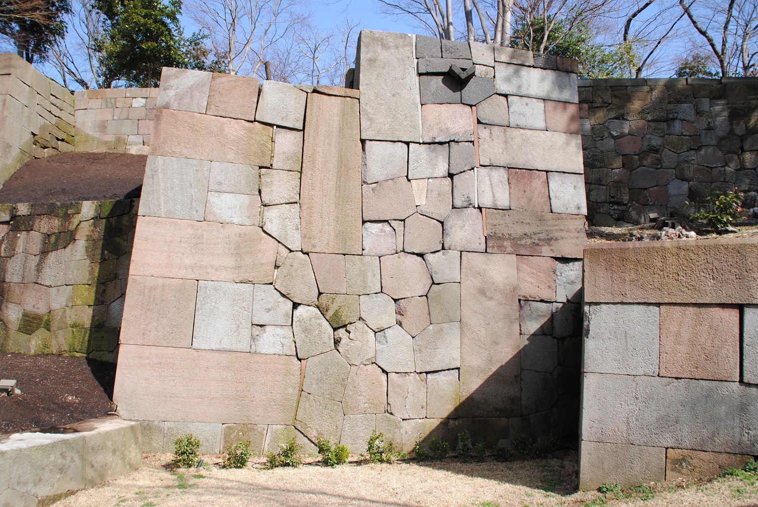 色紙短冊積み石垣